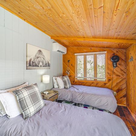 Rustic Newland Cabin With Deck By Lake And Trails! Bagian luar foto