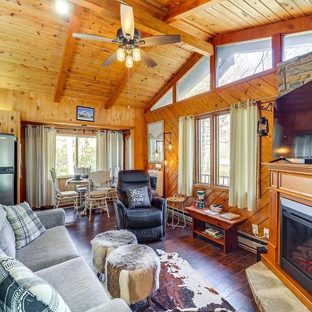 Rustic Newland Cabin With Deck By Lake And Trails! Bagian luar foto